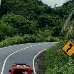 Séjour en Martinique : pourquoi opter pour une location de voiture est une bonne idée